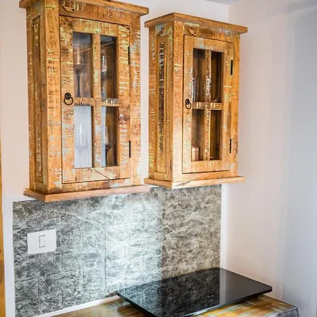 Hanul Anei Homestay szállás