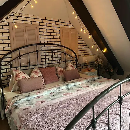 Homestay Hanul Anei Brasov